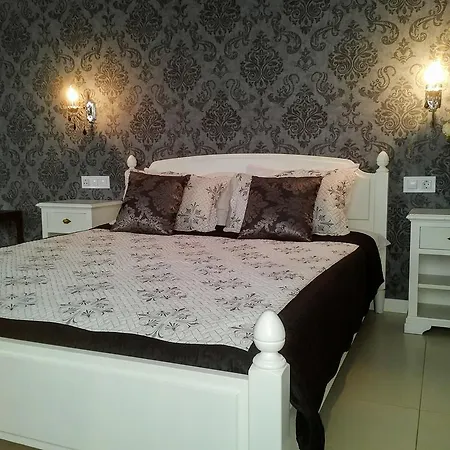 Hotell Old City Nf 4*