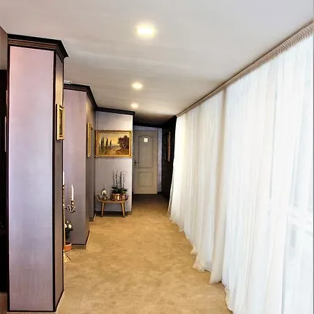 Old City Nf Hotell Bukarest