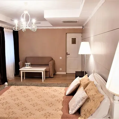 Old City Nf Hotels