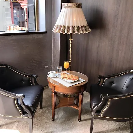 Old City Nf Hotels